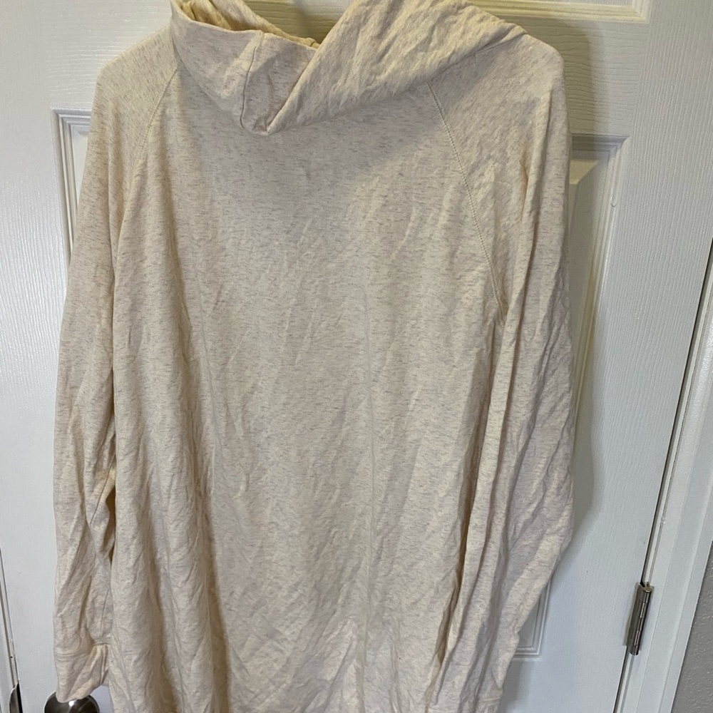 Natural Reflections-light weight turtleneck-1x